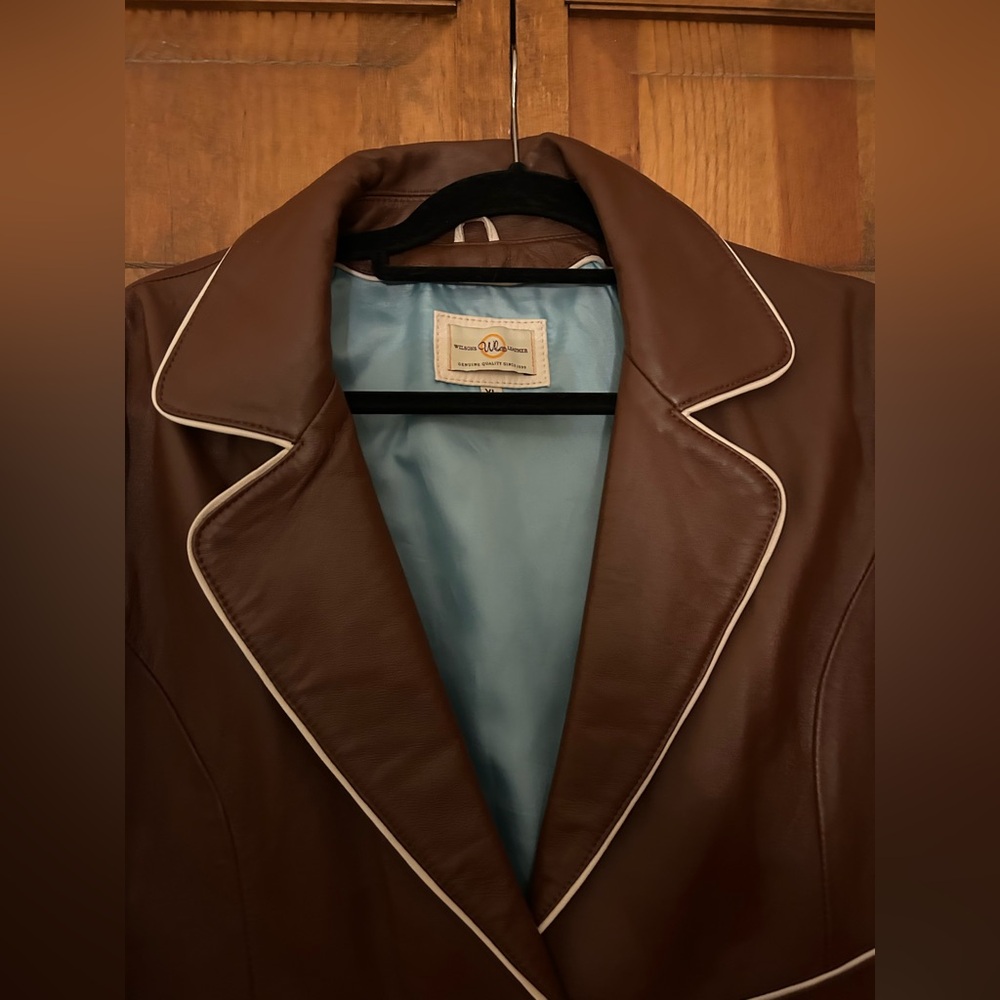 Wilson’s Leather Women’s XL Y2K Inspired Brown Leather Jacket W/ Blue Interior - Picture 4 of 16